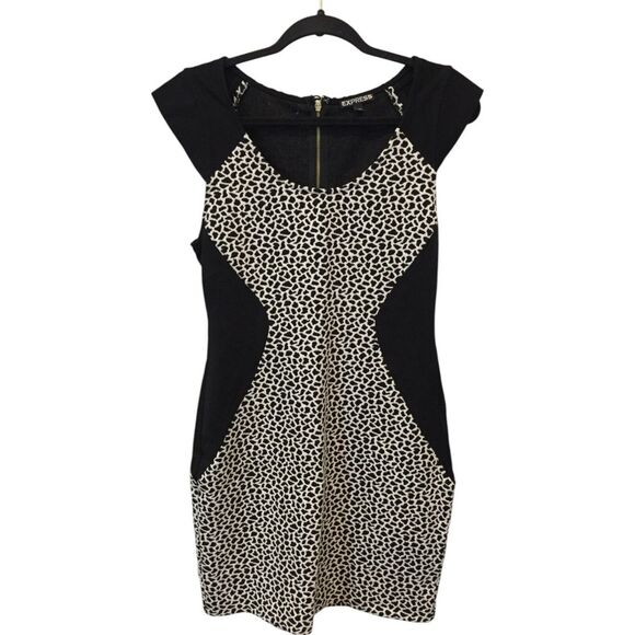 Express Sheath Dress Black Animal Print‎ Womens Size 10 Scoop Neck Short Sleeve - Picture 1 of 8